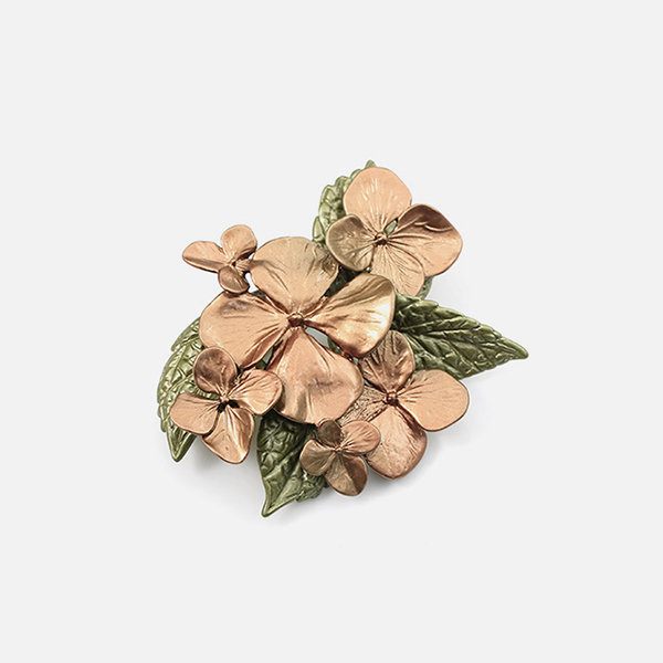 Hydrangea Delicate Brooch - Fashionably Versatile