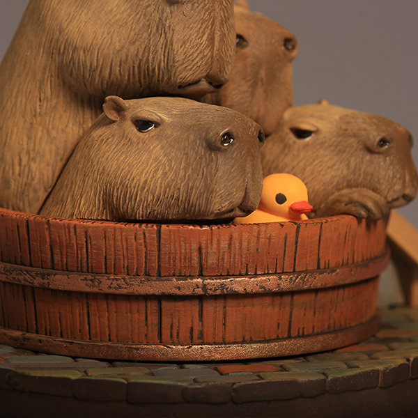 Capybara Figurine Decor - Unique Gift - Creative Design - ApolloBox