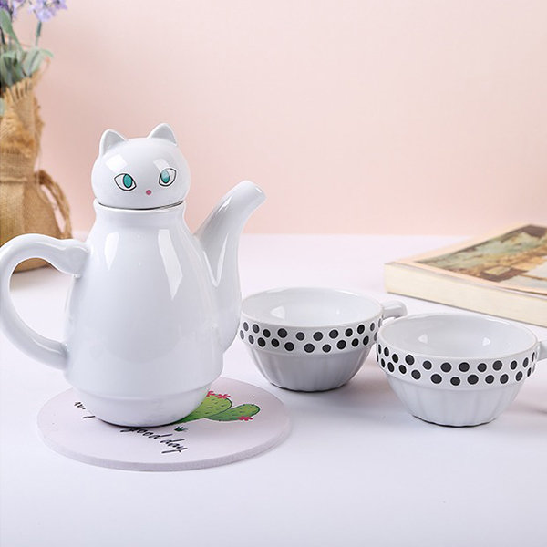 Charming Japanese Style Cat Ceramic Tea Set - Whimsical Feline Design -  ApolloBox