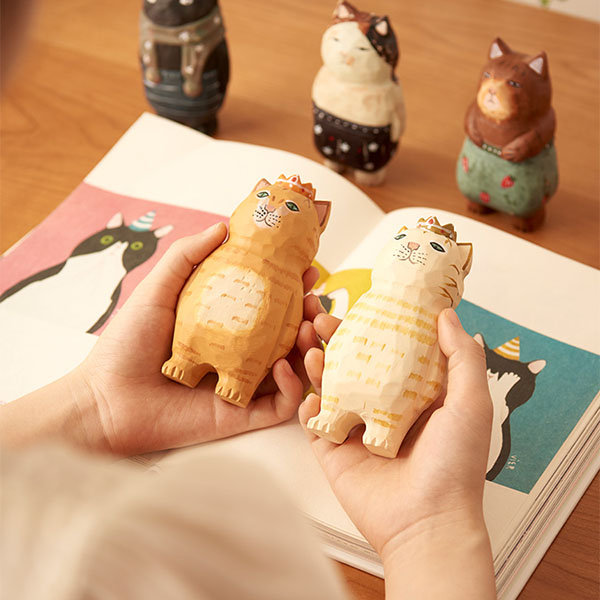 Cat Wooden Sculptures - Handcrafted Feline Art - Whimsical Decor