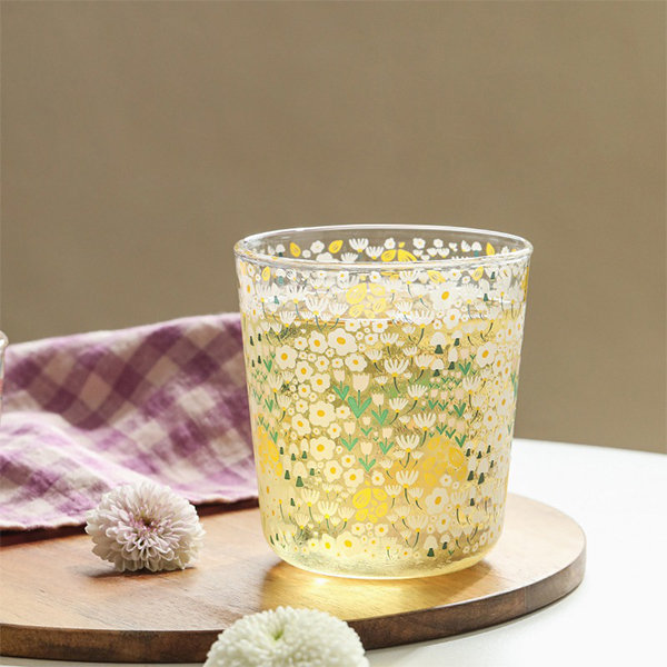 Beautiful Crystal Glass Cup from Apollo Box