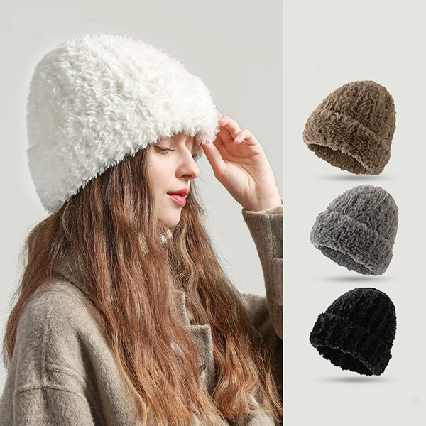 Cozy Warm Beanie - Gray - White - Snug Comfort - Extra Winter Warmth