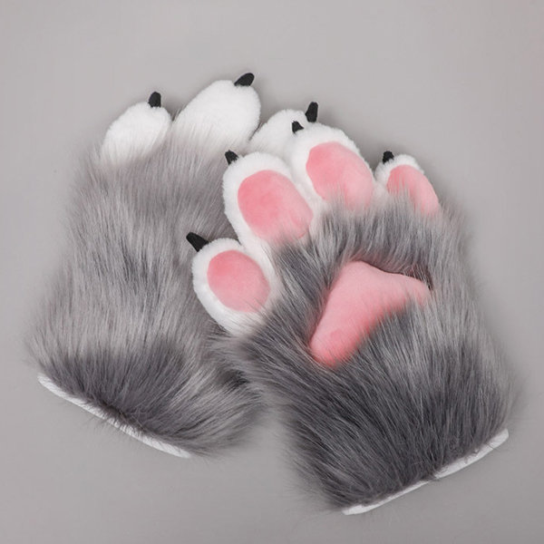 Furry Beast Claw Gloves - Cozy and Playful Accessory
