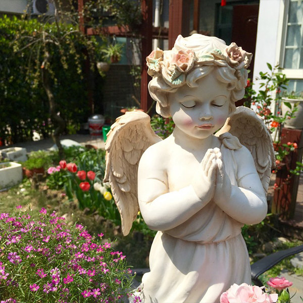 Vintage Angel with Woman offers Statue 12