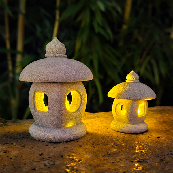 Miniature Stone Lantern Decor - Zen Garden Ambiance - Serene Tabletop Accessory