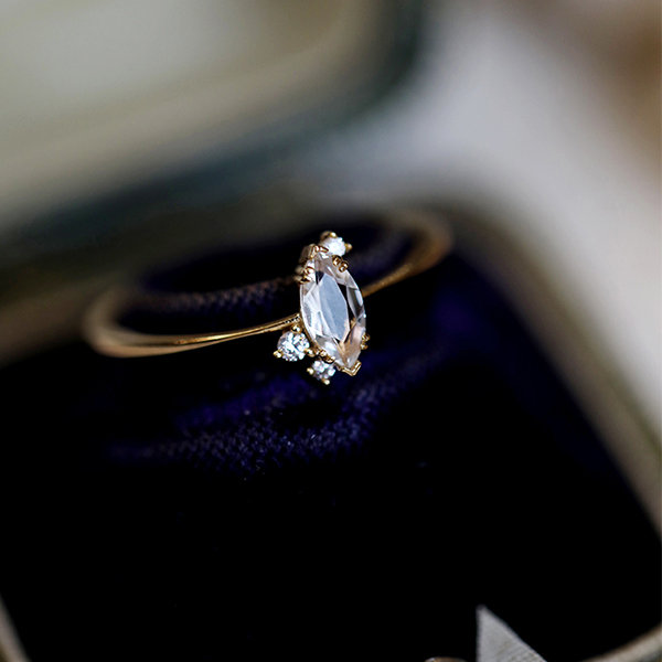 Clear Quartz Crystal Ring - Radiant Elegance - Timeless Accessory